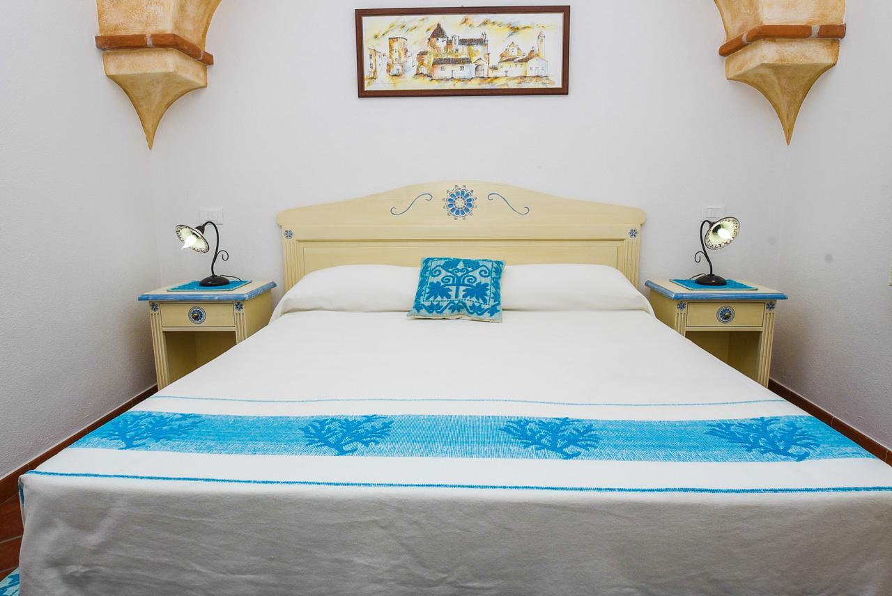 Faunele Orosei Ngoại thất bức ảnh